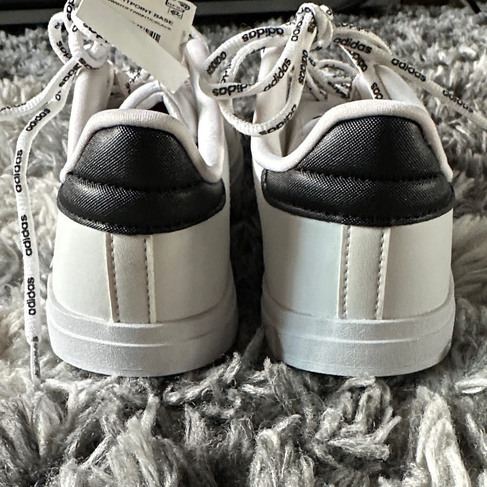 Women’s Adidas Courtpoint Base Sneakers- BRAND NEW - Picture 6 of 8